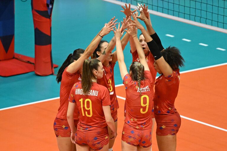 Prima victorie a României la Campionatul European feminin de volei, împotriva Croației!