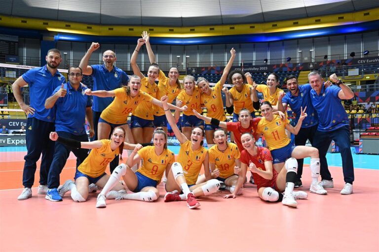 Fetele noastre înving echipa Bosniei la Campionatul European Feminin de Volei și obțin calificarea în optimile de finală! 