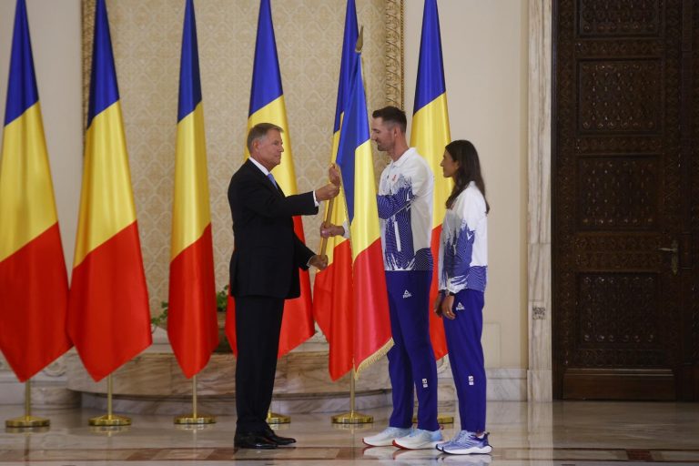 S-a stabilit ce sportivi vor fi portdrapel pentru România la Paris