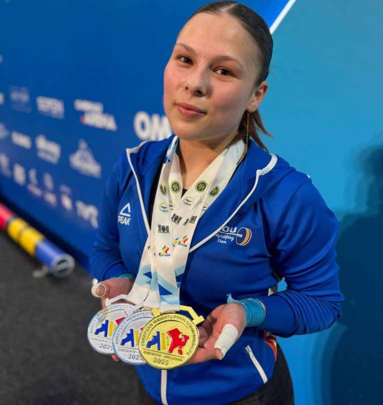 Trei medalii pentru o singură sportivă din România la Chișinău